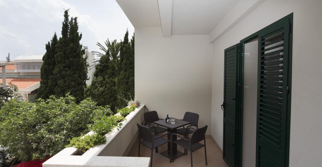 Apartments Smokva Makarska Rom bilde