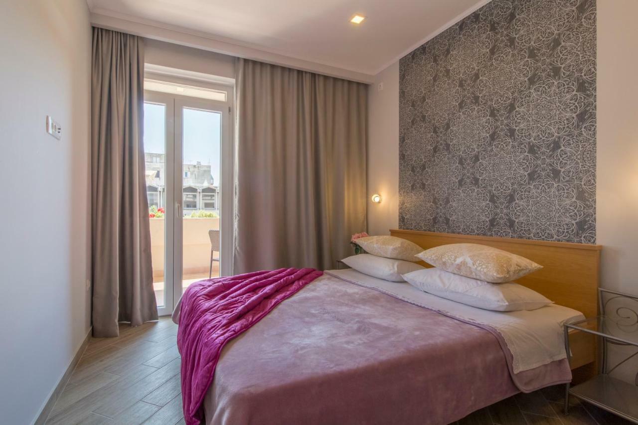 Apartments Smokva Makarska Eksteriør bilde