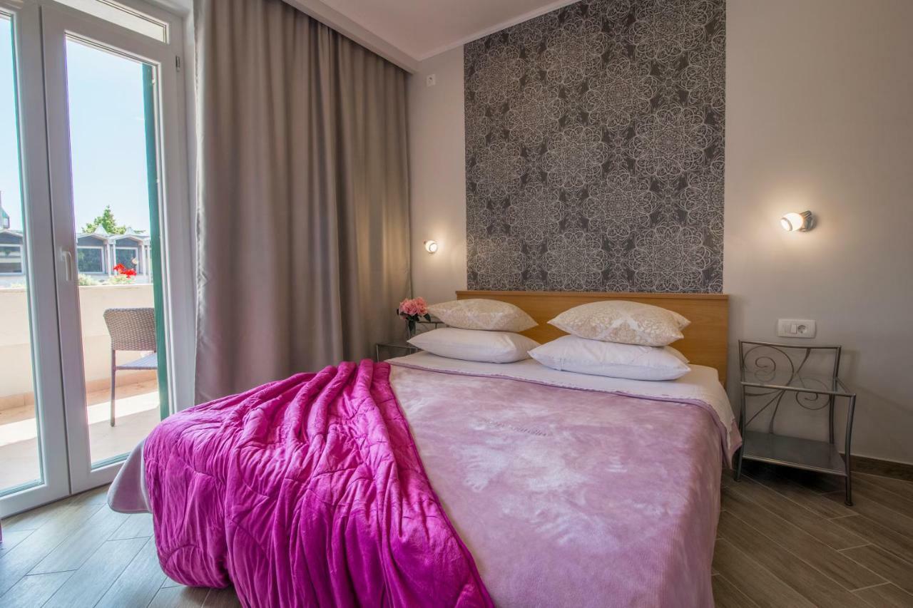 Apartments Smokva Makarska Eksteriør bilde